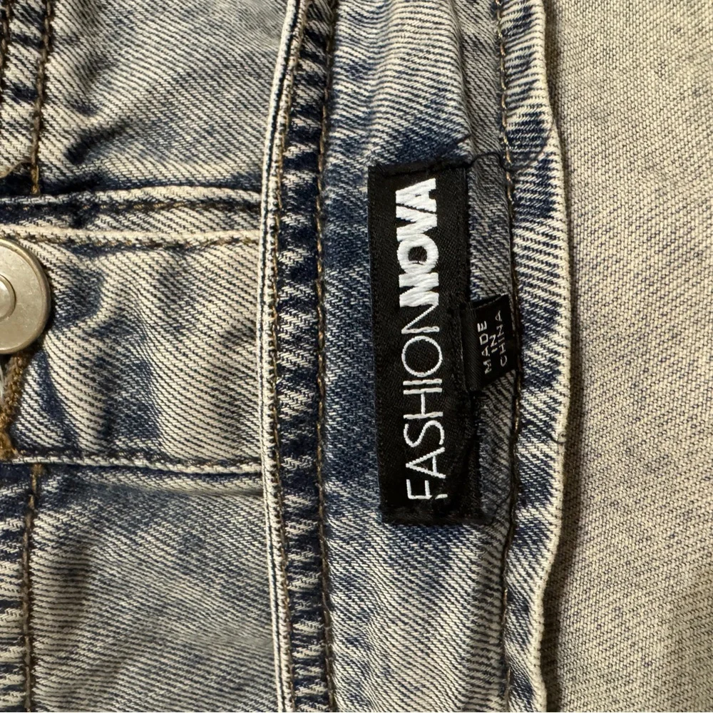 Denim Button-Up Corset Style cropped tank - Picture 5 of 6